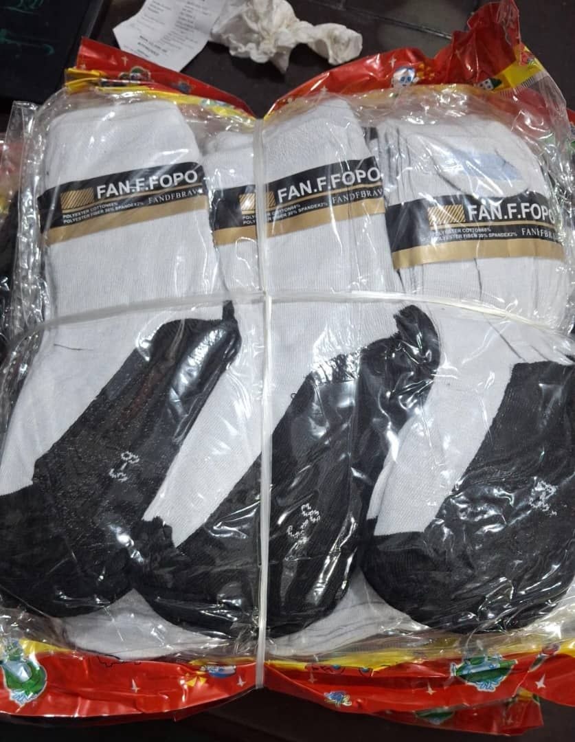 Double Colour Socks   Age 1-5... #2600 per dozen Age 5-8....#5200 per dozen Age 8-15....